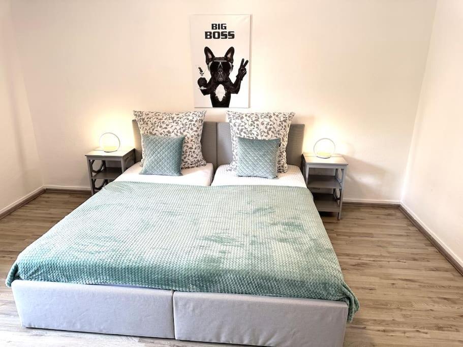 Theox Apartment No 8 - 90Qm Mit 2 Schlafzimmern Und 5 Betten Duisburgo Esterno foto
